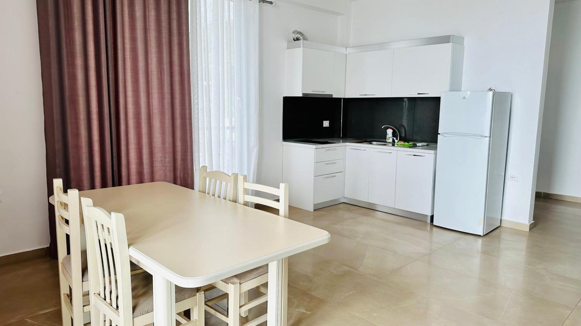 Jico Travel - Villa Colombo Vlore Room photo
