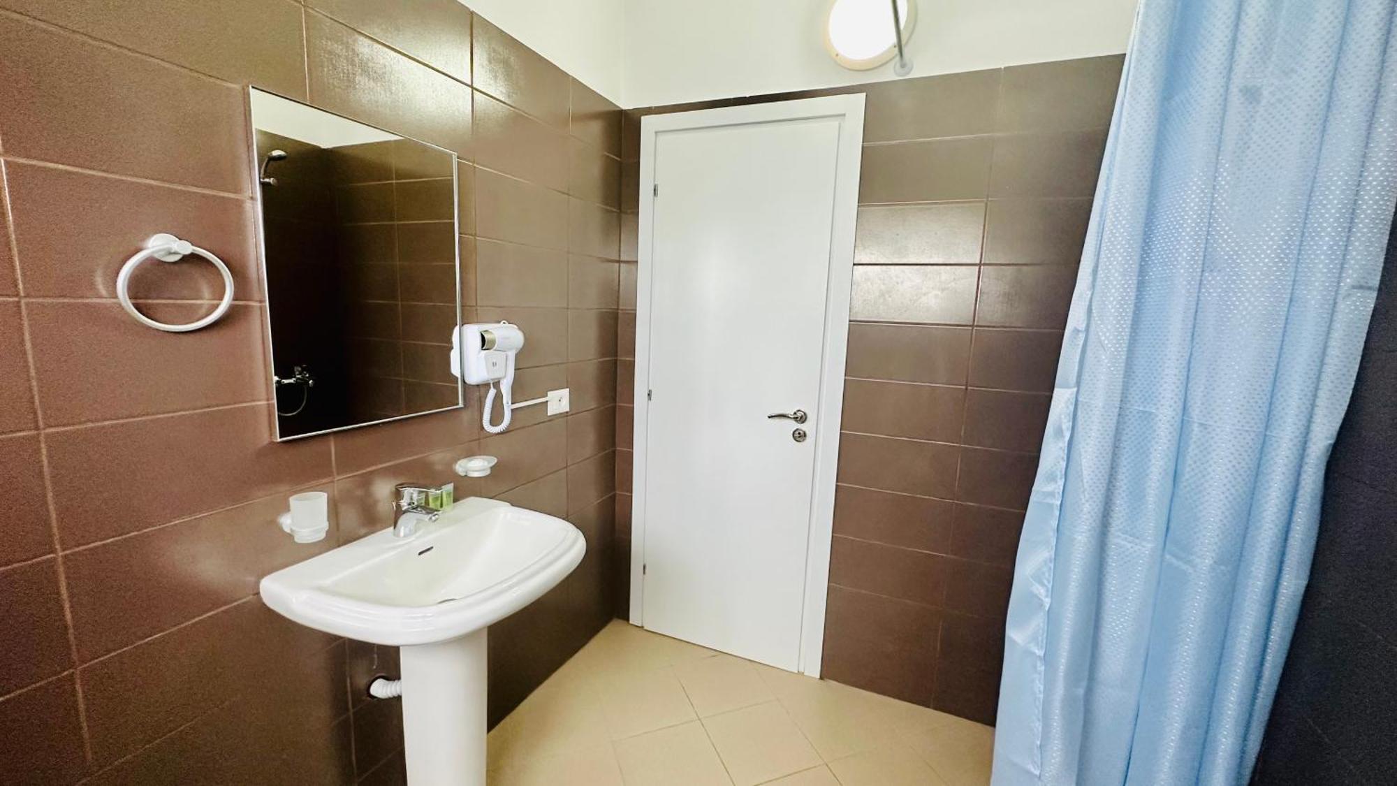 Jico Travel - Villa Colombo Vlore Exterior photo