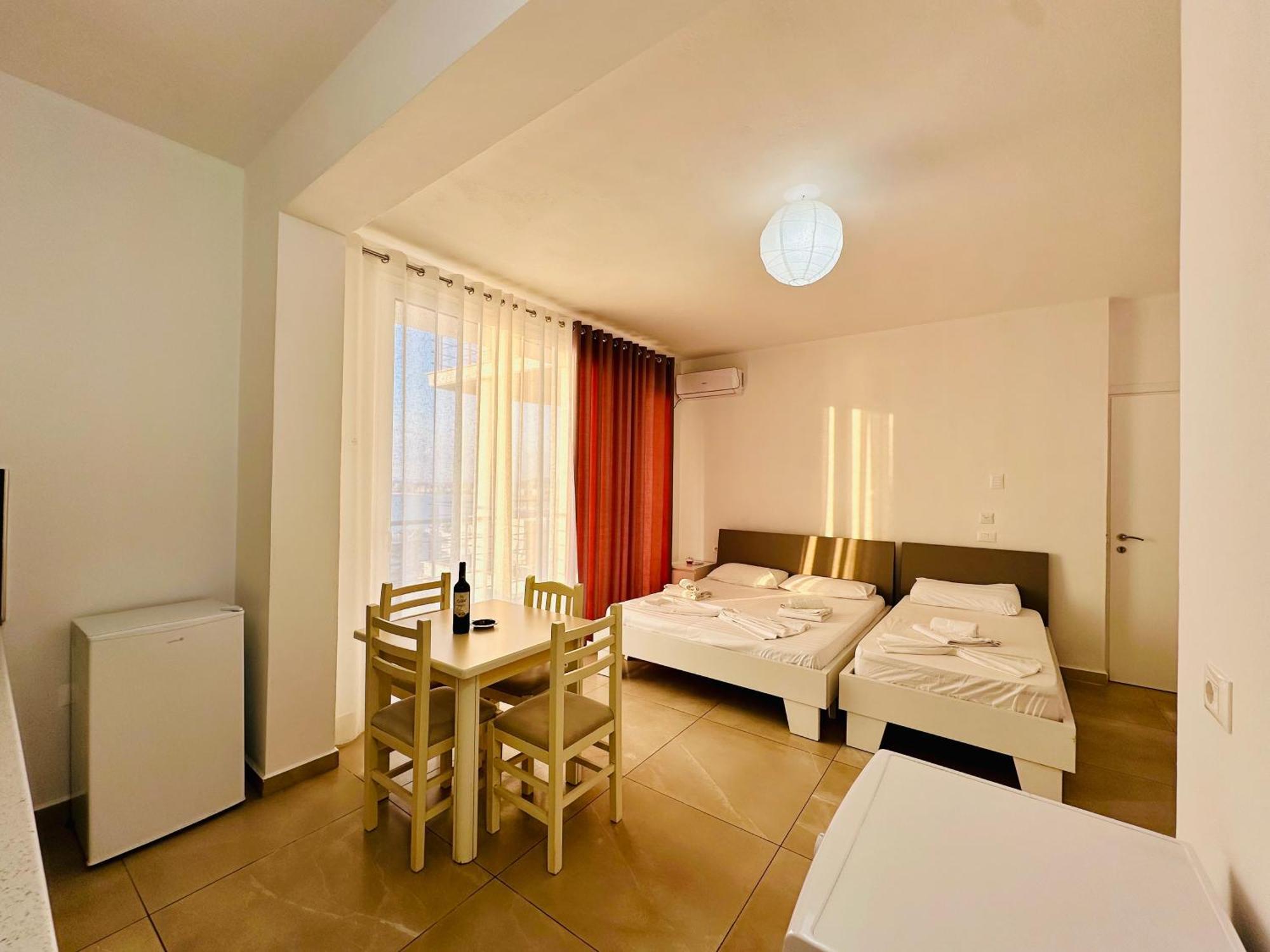 Jico Travel - Villa Colombo Vlore Room photo