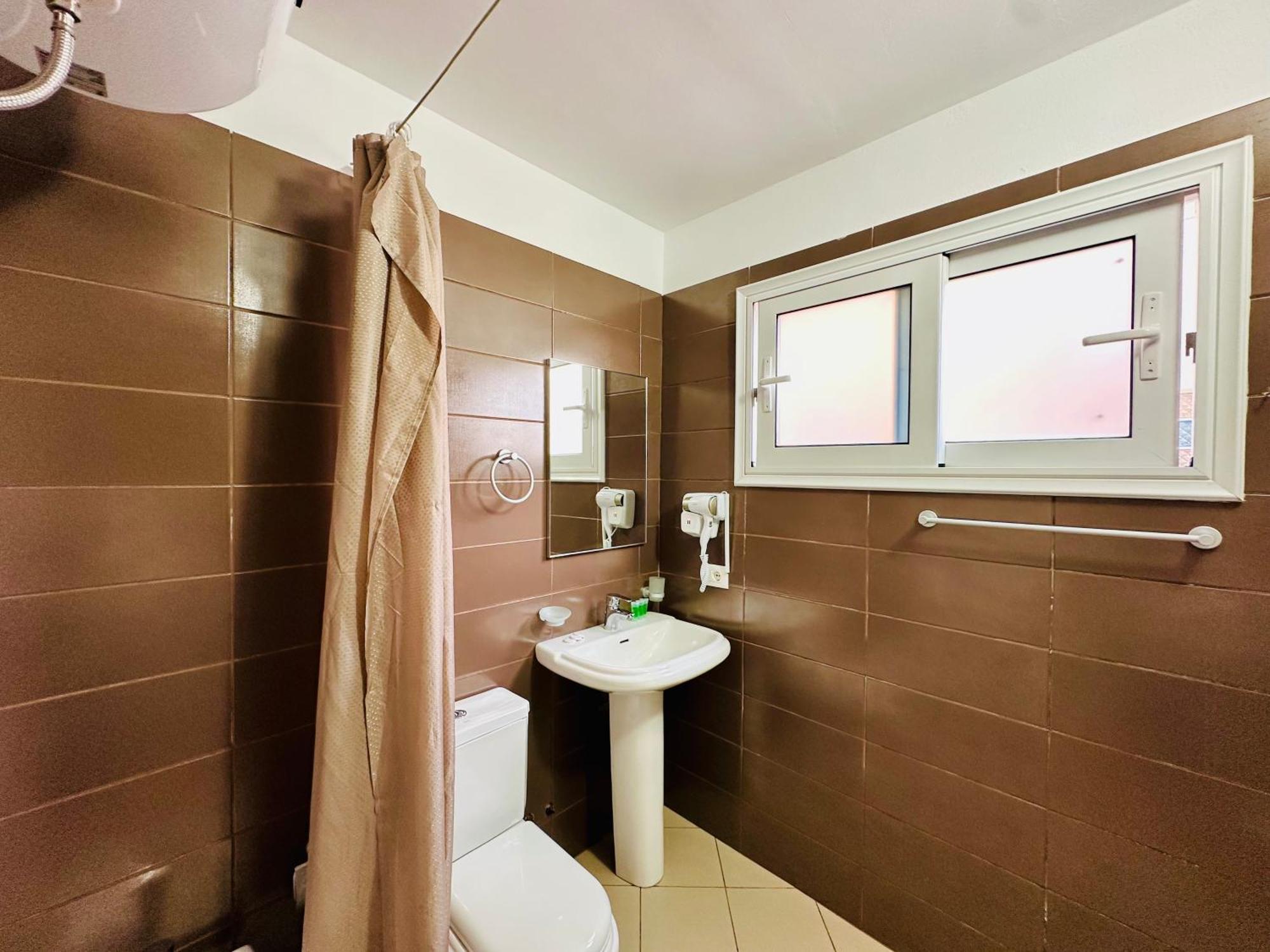 Jico Travel - Villa Colombo Vlore Room photo